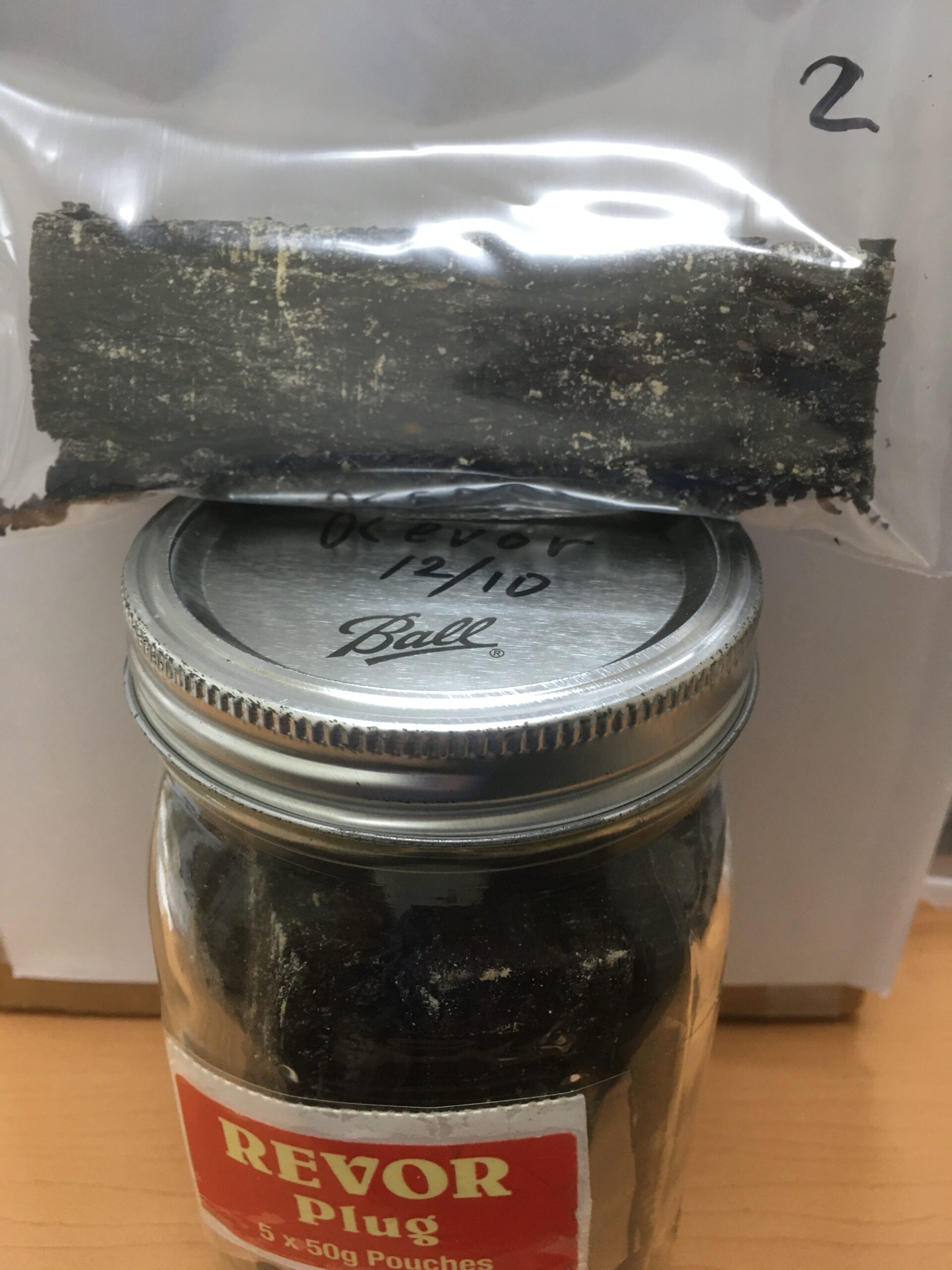 revor plug pipe tobacco Auction #70505 [plugugly]